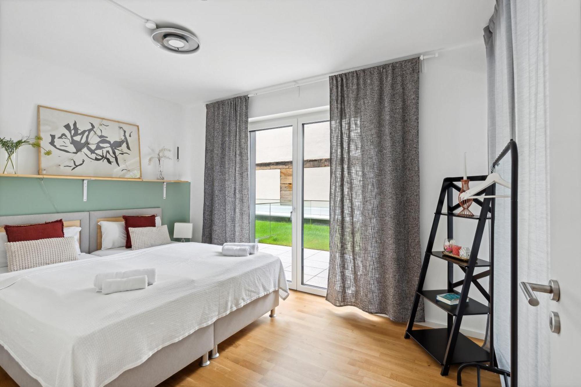 באיירוט Sali-Homes R5 - New Build With Terrace In City Center מראה חיצוני תמונה